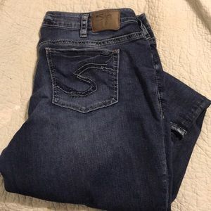 Silver Jean Suki Capri jeans